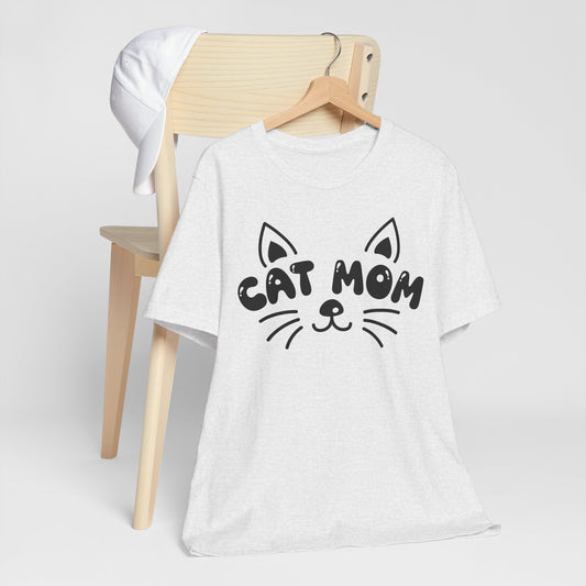 Cat Mom T-Shirt - Cute Cat Face Graphic Tee for Mother's Day Gift
