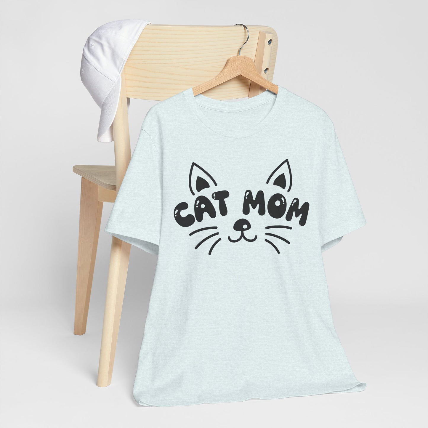 Cat Mom T-Shirt - Cute Cat Face Graphic Tee for Mother's Day Gift